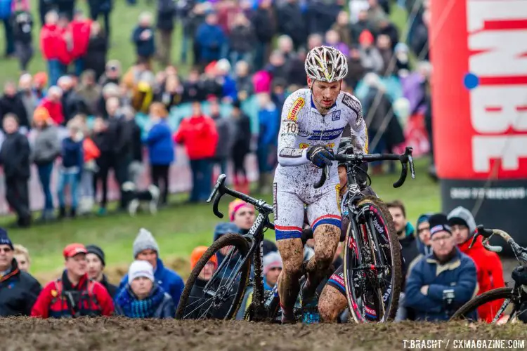 Pauwels eased up on the finish line as his teammate took third, but fourth was far more than he needed to secure the overall World Cup win. © Thomas van Bracht / Cyclocross Magazine