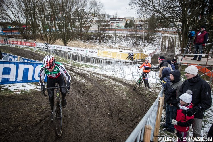 Course pre-riding is the time to try sections several times, and watch others. © Mike Albright / Cyclocross Magazine