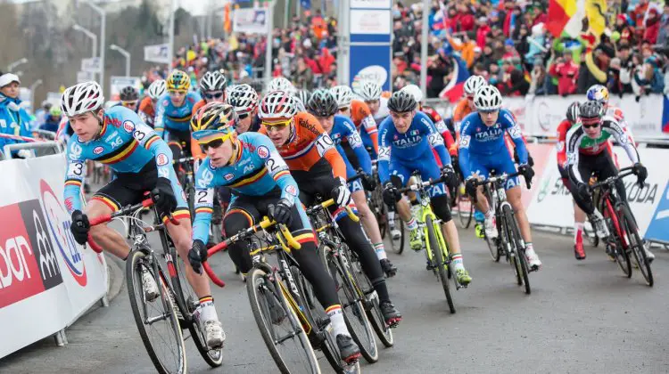 The start of the 2015 Junior Men's World Championship race in Tabor. © Mike Albright / Cyclocross Magazine