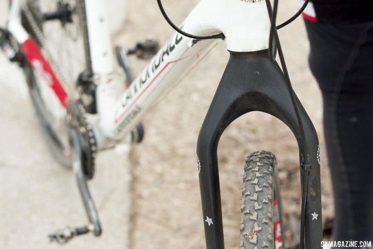 The Cannondale Flash frame and fork is intended for 26" wheels. While 700c wheels are sometimes not compatible with 26" frames due to clearance issues, in this case there is a monstrous amount of clearance - especially in the Salsa fork. © Cyclocross Magazine