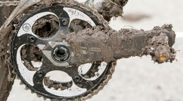 Hecht uses an old Compton favorite: WickWerks double chainrings, which he has installed on his SRAM Red 22 crankset. © Cyclocross Magazine