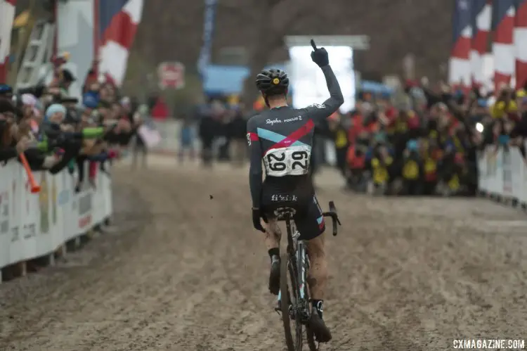 Powers crosses the line with his finger skyward, showing he’s number one for the second year in a row. © Cyclocross Magazine