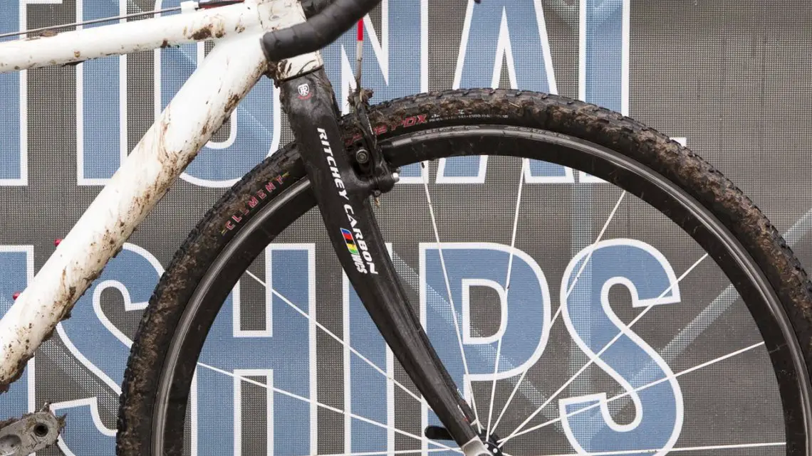 carbon cross fork