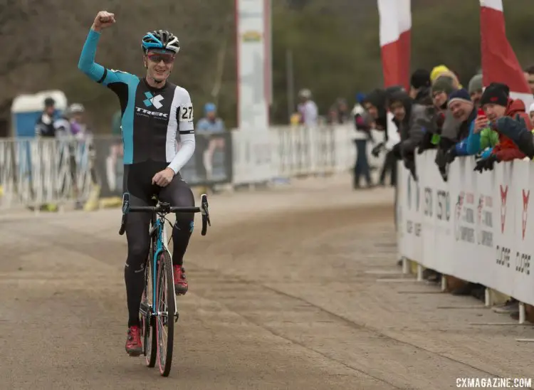 Matt Shriver won the Masters 35-39 race after a big battle with Jacob Lasley.  © Cyclocross Magazine