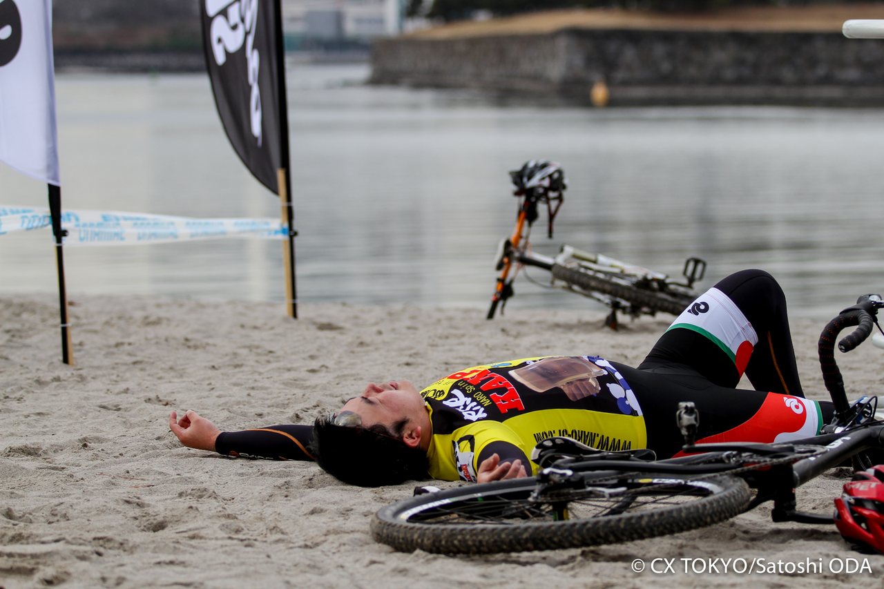 sand-is-tiring-2015-tokyo-cyclocross-day-1-satoshi-oda