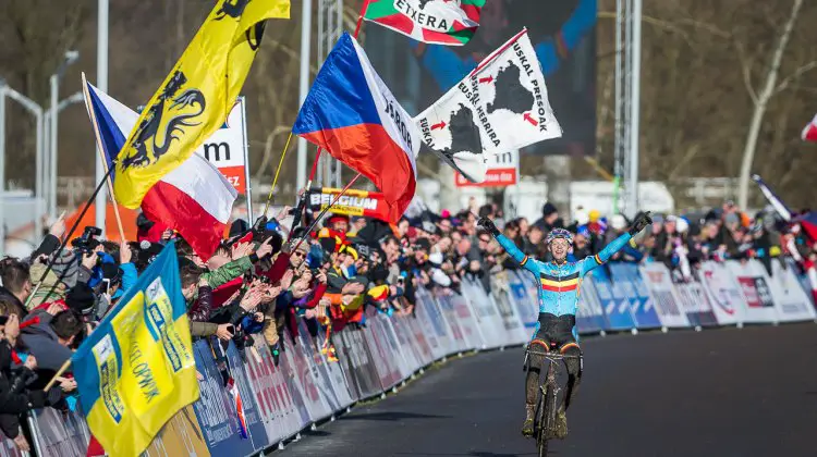 Vanthourenhout finished second behind Wout van Aert in 2014, and went clear for the win at the 2015 U23 Men Cyclocross World Championships. © Matthew Lasala / Cyclocross Magazine