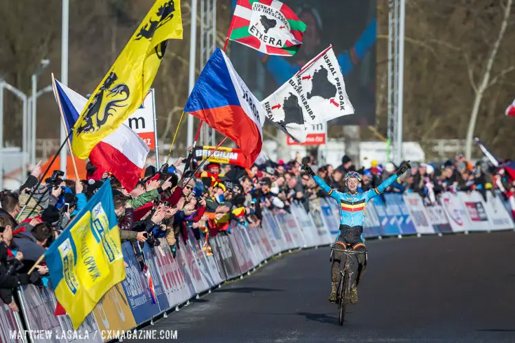 Vanthourenhout finished second behind Wout van Aert in 2014, and went clear for the win at the 2015 U23 Men Cyclocross World Championships. © Matthew Lasala / Cyclocross Magazine