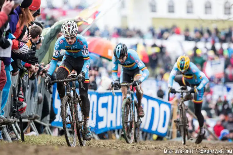 Pauwels leads van Aert and Meeusen in the chase of the Dutch duo. © Mike Albright / Cyclocross Magazine