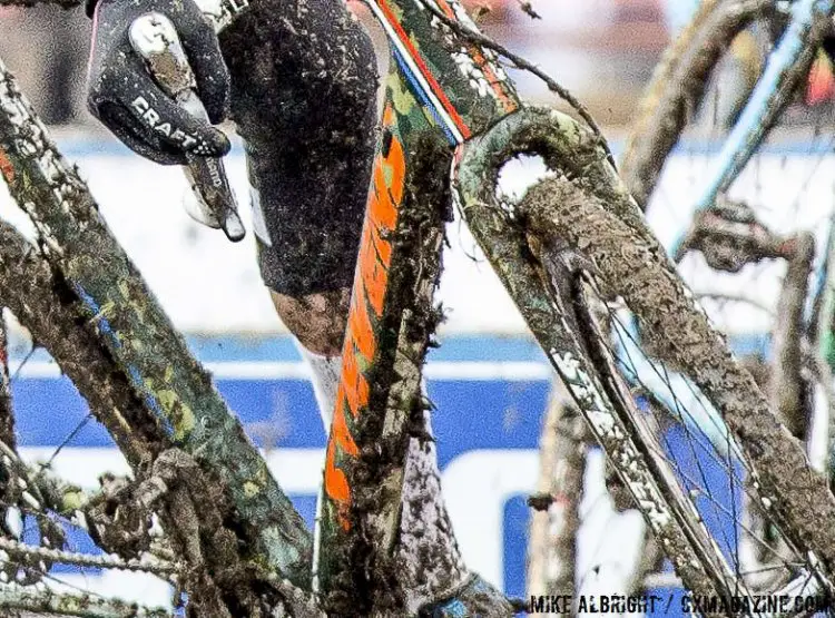 van der Poel's bike with a fresh coat of Tabor mud on his Stevens frame and Dugast Rhino tubulars. © Mike Albright / Cyclocross Magazine