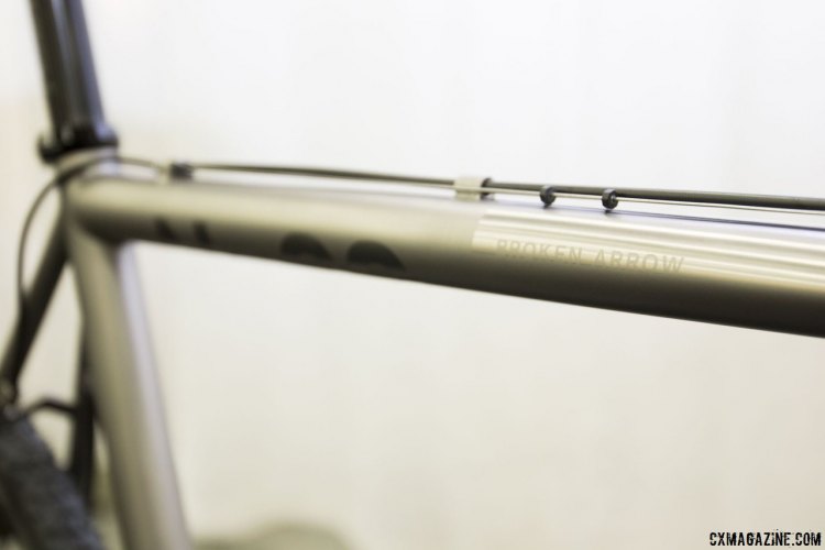 Top tube hydraulic line and rear derailleur routing on No. 22 Bike's Broken Arrow titanium cyclocross bike. No front derailleur cable. NAHBS 2015. © Cyclocross Magazine