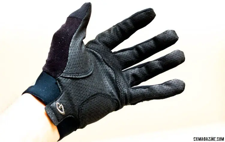 The Giro Rivet II Gloves conformed to our hand like a second skin. © Cyclocross Magazine