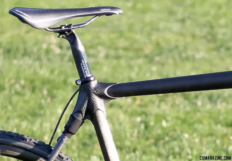Calfee Manta CX soft tail is ready to eat up the bumps of your local cyclocross course. © Cyclocross Magazine