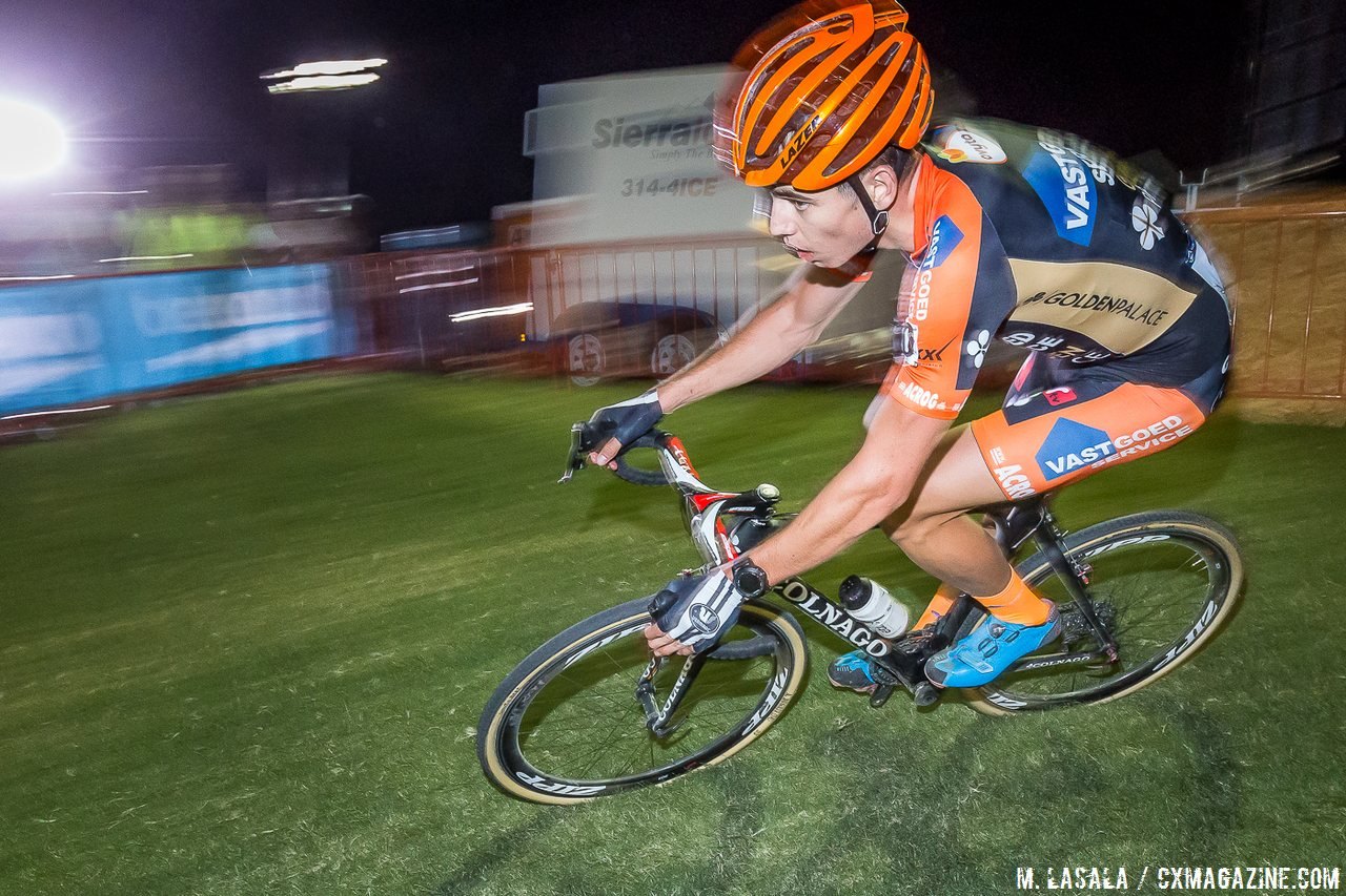 Wout van Aert excelled after the counter-attack by Nys. © Matthew Lasala / Cyclocross Magazine