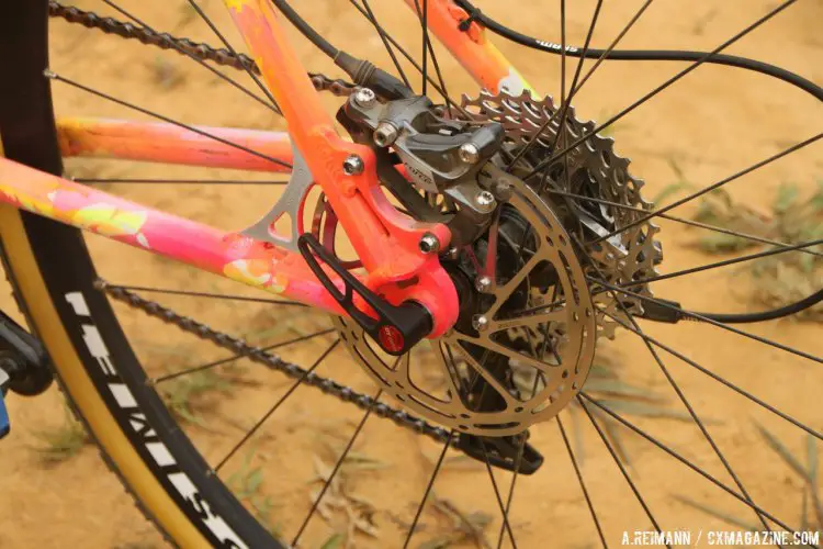 2015 Qiansen Trophy C1 UCI Race, Station Two. © Andrew Reimann / Cyclocross Magazine