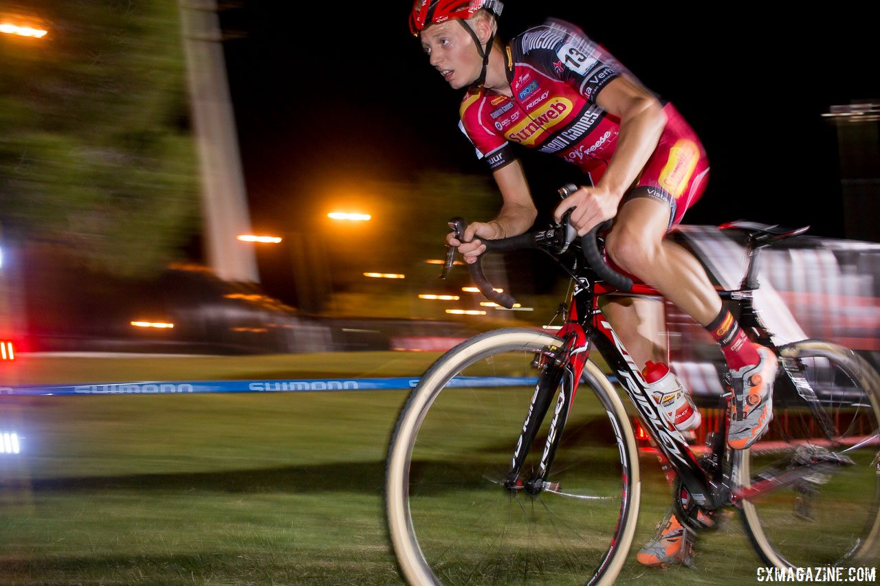 Michael Vanthourenhout used his X-Night SL to blow apart 2015 Cross Vegas. © Cyclocross Magazine