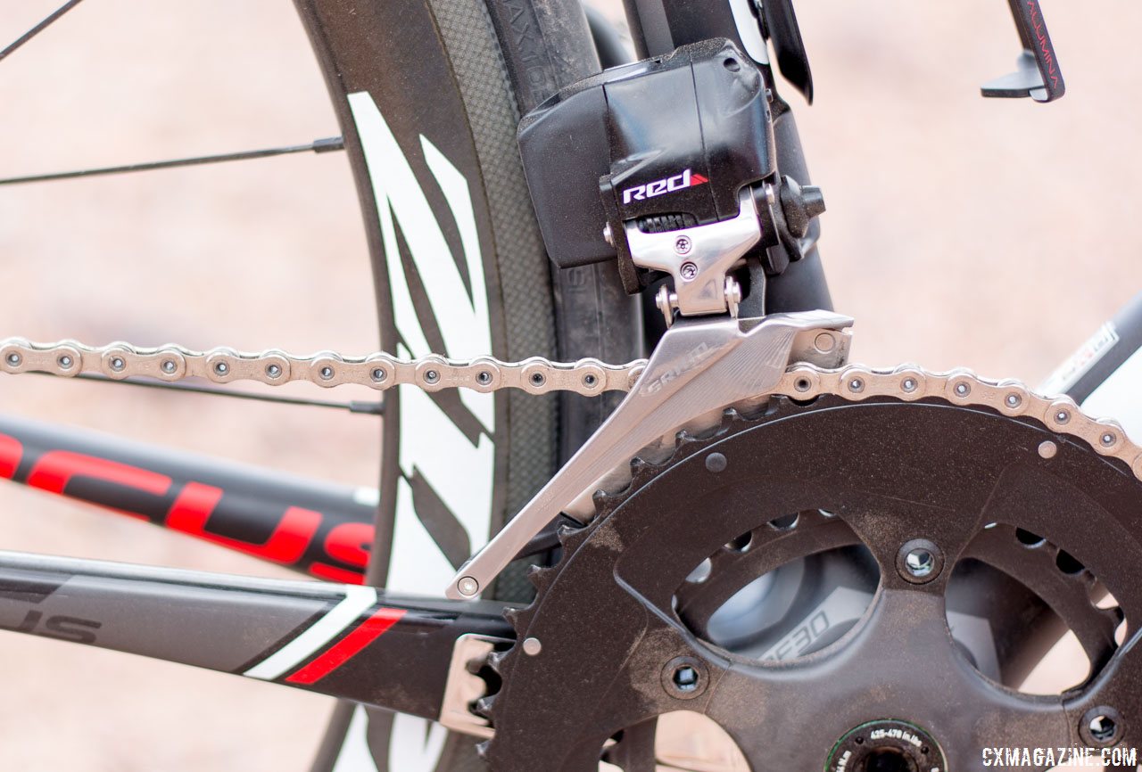 yaw front derailleur