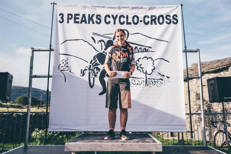 The 3 Peaks Cyclocross race. © Russ Ellis