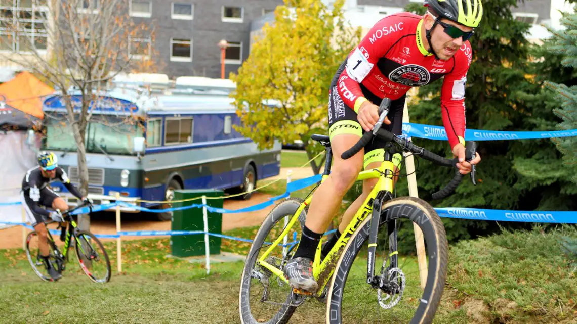 Michael Van Den Ham attacks the lead group at midpoint in the race. © Randy Lewis/lewisimages