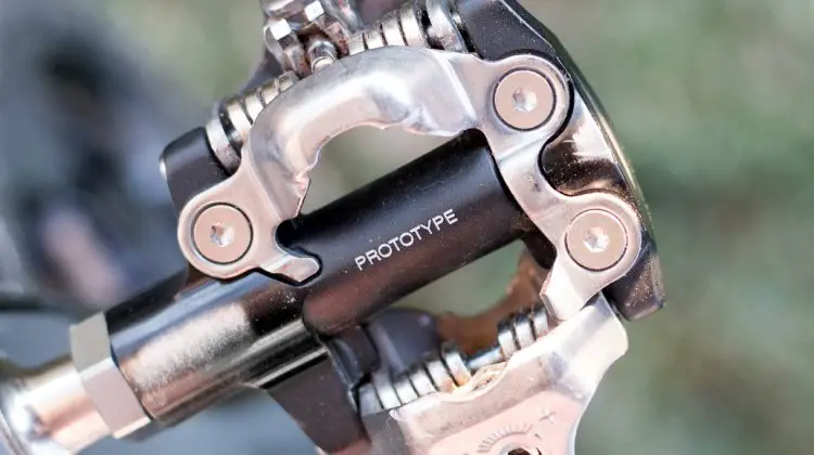 Many European pro cyclocross racers, including Sven Nys, were using prototype Shimano SPD pedals - similar to what he's used for the previous two seasons at CrossVegas. © Cyclocross Magazine