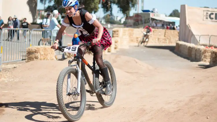 Nash showed her CrossVegas World Cup-winning form and agression, playfully chopping racers but didn't make the finals. 2015 ClifBar Cykel Scramble. © A. Yee / Cyclocross Magazine