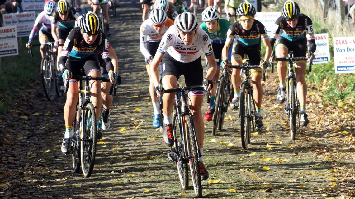 Helen Wyman won in the final meters of round five of the 2015 Superprestige series held on the world-class Formula One racetrack Circuit de Spa-Francorchamps.
