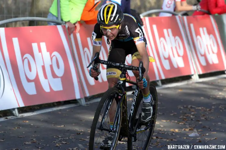 ­ Jolien Verschuren outclimbed her rivals to take the win at Koppenbergcross. © Bart Hazen