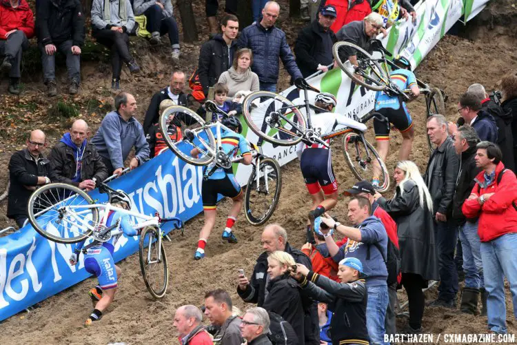 The Elite Women's racers take to a sandy run-up in Huijberben, home of the 2015 European Cyclocross Championships. © Bart Hazen