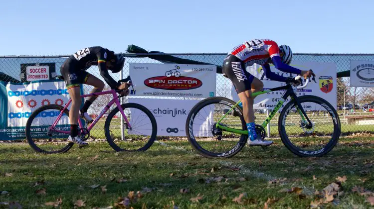 After 60 minutes of riding, racing, and attacking one another, it still came down to a sprint at the line for Martin and Reyes. © Snowmountain Photography