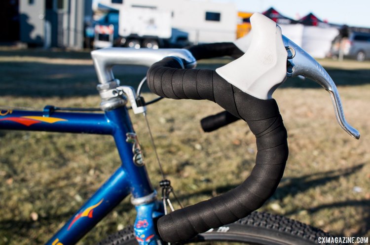 The Deda deep-drop bars and Campagnolo brake levers require a few compromises in positioning to deal with the rigors of a modern 'cross course. © Cyclocross Magazine