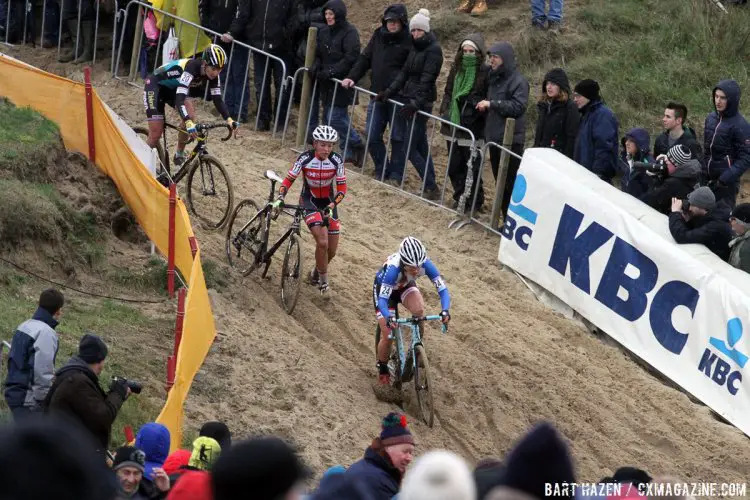 Compton leads de Boer and Harris. 2015 Koksijde World Cup Women. © B. Hazen / Cyclocross Magazine