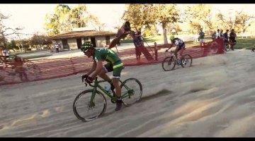 2015 CXLA cyclocross race day 2 (CXLB) Jonathan Page leads Anthony Clark (photo: Jenkins Imagine screenshot)