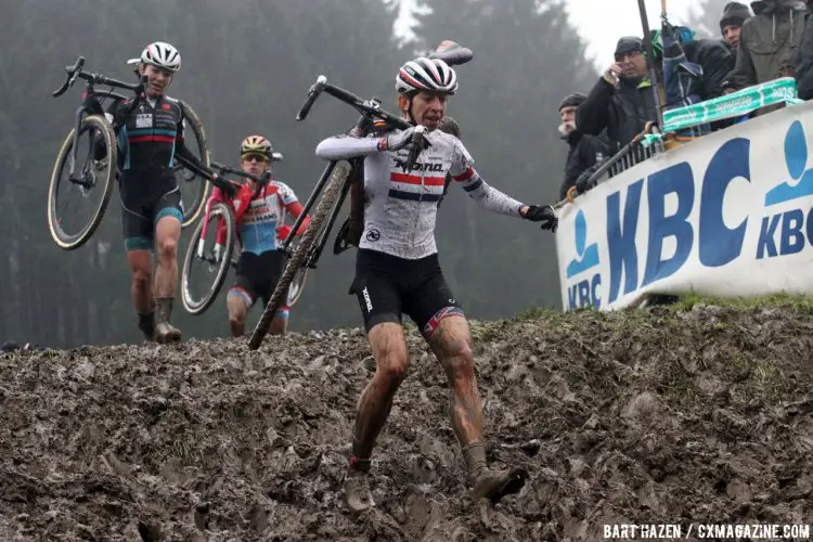 Helen Wyman's strong running and mud-riding abilities helped her take the win at Spa-Francorchamps. © Bart Hazen