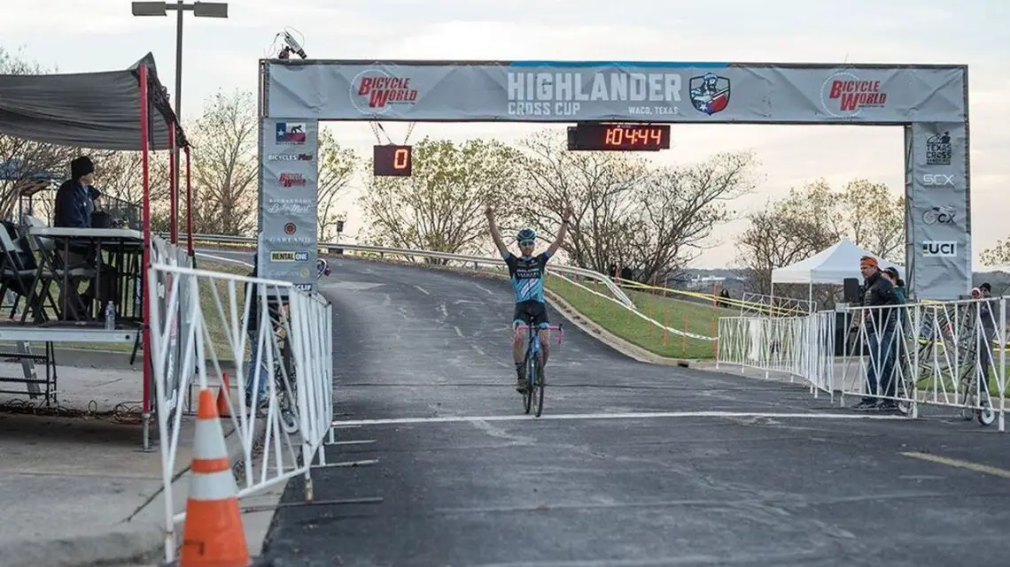 Driscoll with the win at Highlander Cross Cup, day 1. © Bo Bickerstaff