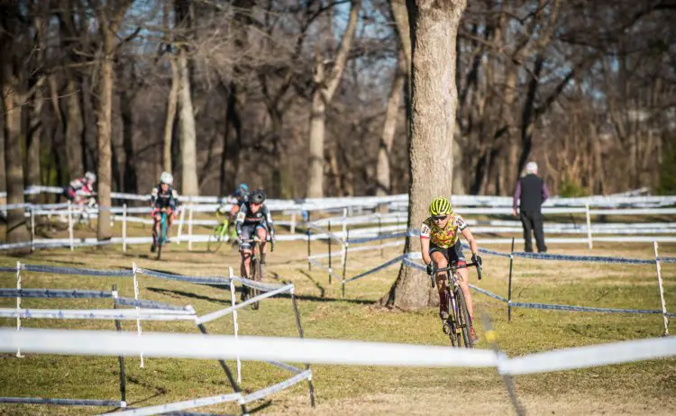 Emily Kachorek leads the early chase. © Andy Chasteen