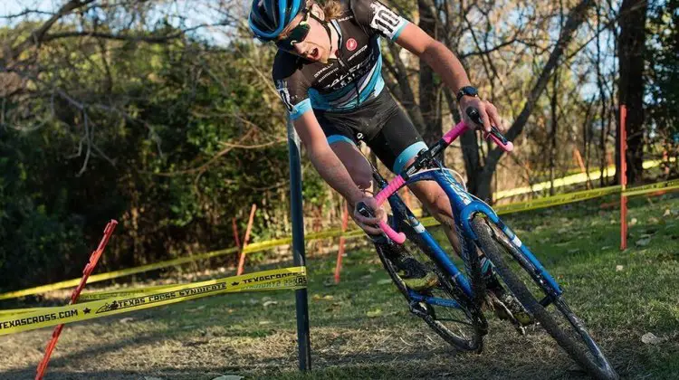 Driscoll laid it all on the line at Highlander Cross Cup, day 1. © Bo Bickerstaff