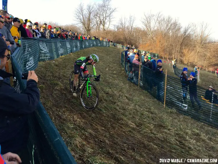 Fans line the Mt. Krumpit descent, a unique technical feature found on the Jingle Cross course. © David Mable