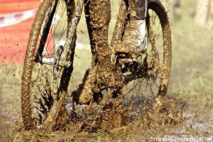 Snow and ice turned to mud as the weather warmed up on day 2 of Jungle Cross. © David Marble