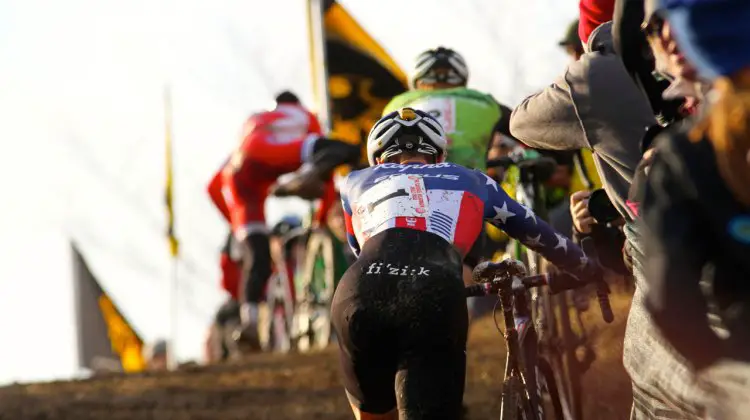 Logan Owen leads over Mt. Krumpit. Jingle Cross looks to be added to the 2016-17 UCI World Cup Calendar. © David Mable