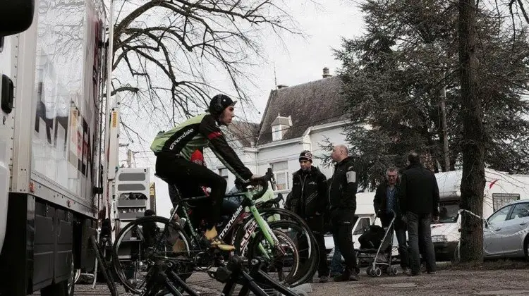 Curtis White strikes a solitary figure on the trainer as he prepares for yesterday's World Cup at Namur. © Tobin Ortenblad