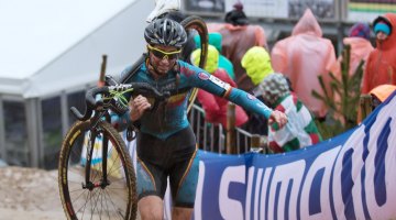 Femke Van den Driessche having a disastrous Women's U23 race at the 2016 Cyclocross World Championships in Zolder. © Danny Zelck / Cyclocross Magazine
