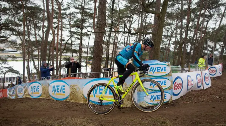 Sven Nys. Course Inspection. 2016 UCI Cyclocross World Championships. © P. Van Hoorebeke/Cyclocross Magazine