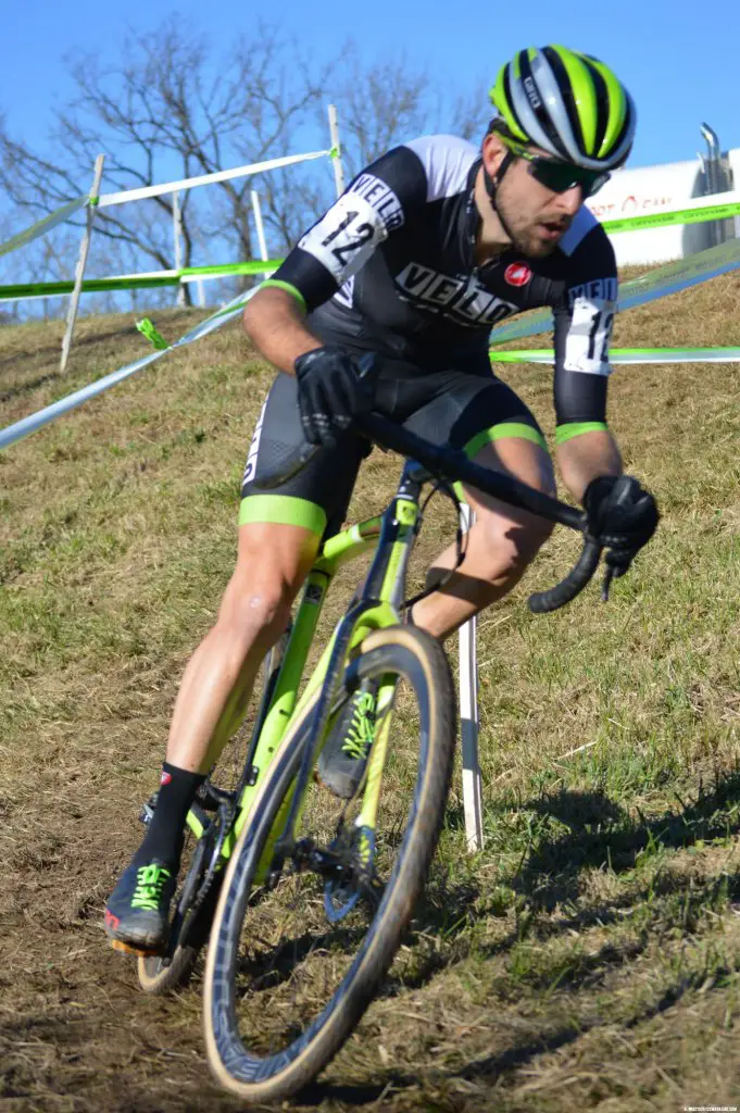 Jeremy Durrin cleans an off camber turn. © Ali Whittier