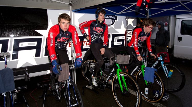 Team USA warming up and staying dry. © Danny Zelck / Cyclocross Magazine