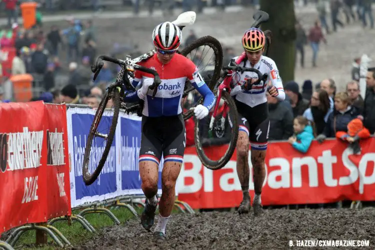 De Jong and Harris battled much of the day at Hoogerheide. © Bart Hazen