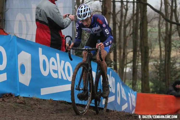 Not the same level of domination we saw in some of the other races at Hoogerheide, but Hermans more than capably handled the rest of the Men's U23 field. 2016 World Cup Hoogerheide. © Bart Hazen