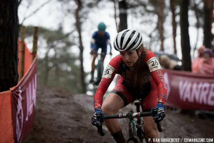 Ellen Noble had a fast start and sat in second before fading to sixth. © Pieter Van Hoorebeke / Cyclocross Magazine