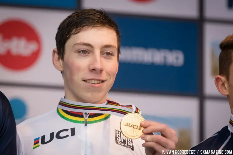 Dekker has a golden smile today in Zolder. © Pieter Van Hoorebeke / Cyclocross Magazine