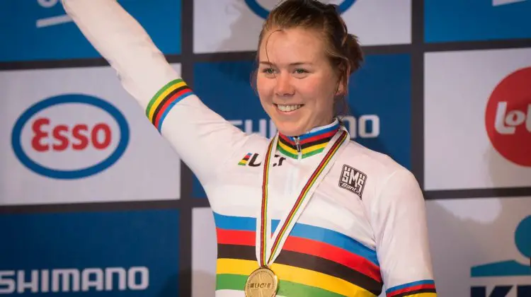 Your new 2016 Cyclocross World Champion, Thalita de Jong. © Pieter Van Hoorebeke / Cyclocross Magazine