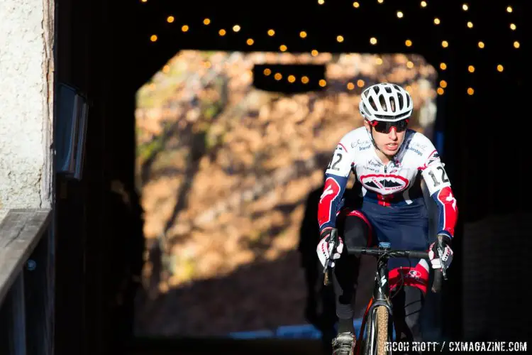 Melinda McCutcheon leads the race through the Bike Barn. © R. Riott / Cyclocross Magazine
