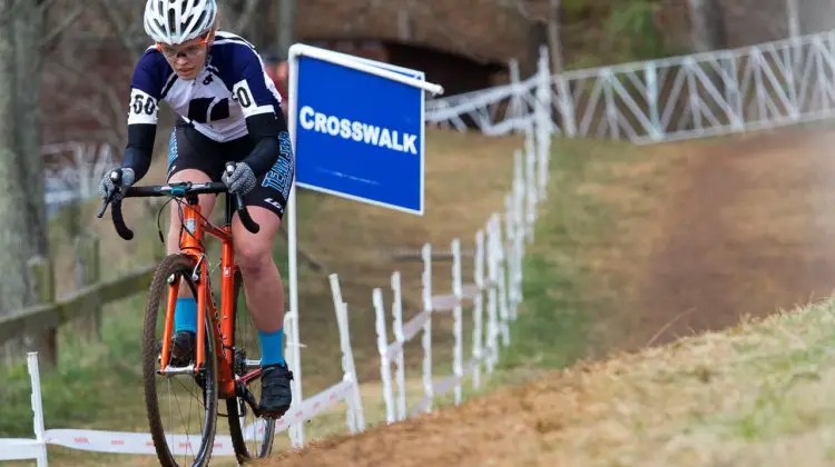 Clara Honsinger holding her lead into the Ingles climb